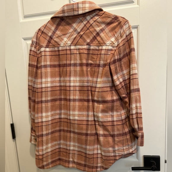 LOFT Mauve Plaid Button Down Shacket Medium Petite - Picture 6 of 7